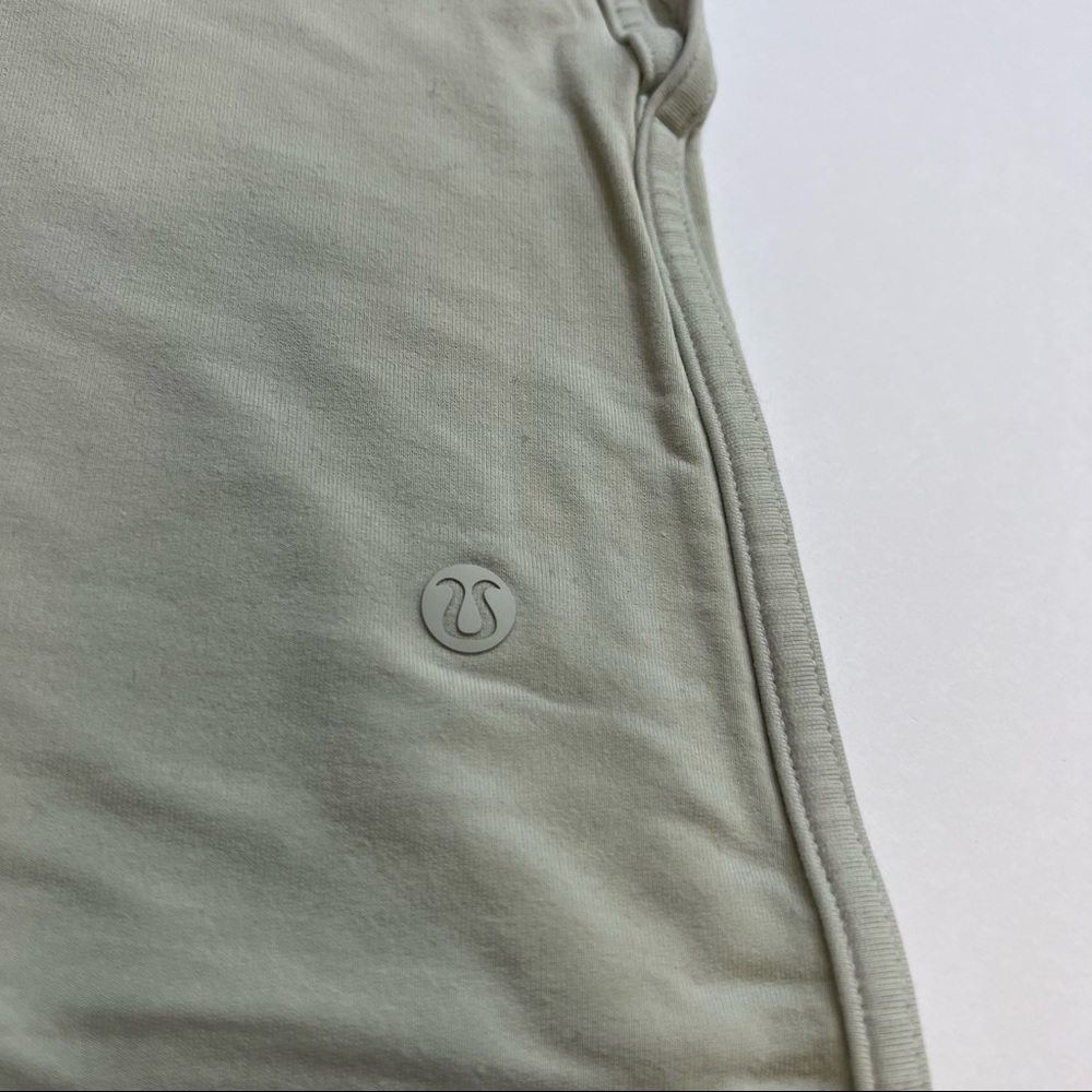 Lululemon Crop Drawstring Pants - image 4
